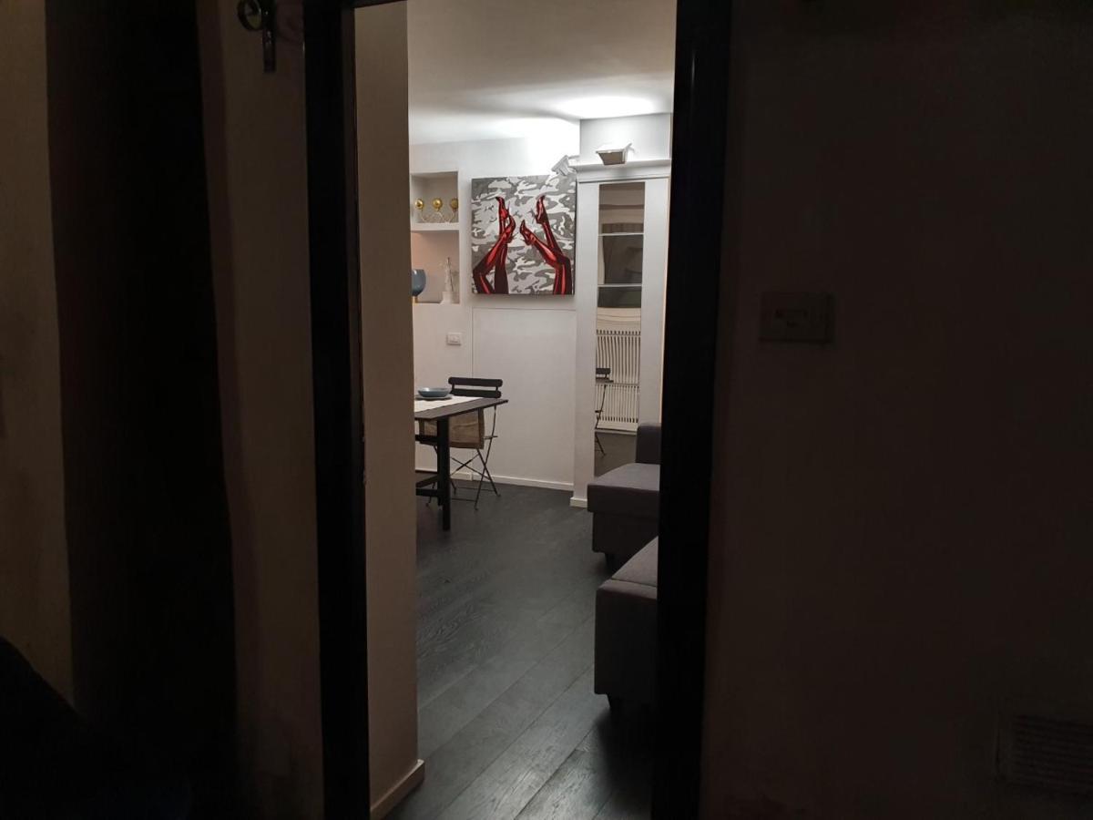 Apartamento Giulia'S Coliseum Roma Exterior foto